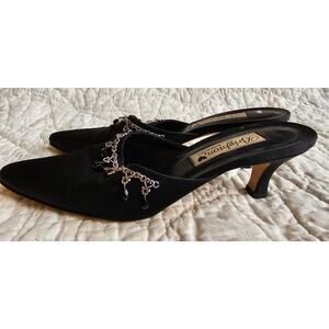BRIGHTON ZIZI US 8.5N Black Satin Jeweled Pointy Toe Medium Heel Mule Shoe ITALY